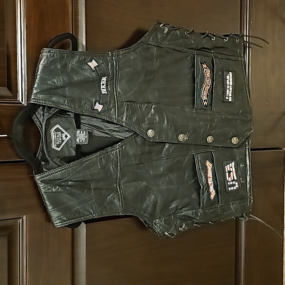 Men's Black leather vest